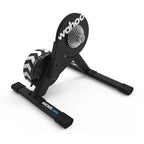 Simulador inteligente Wahoo KICKR CORE 2 con cassette de 11 velocidades