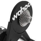 Simulador inteligente Wahoo KICKR CORE 2 con cassette de 11 velocidades